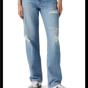 Levi’s 94 Baggy Women’s Classic Blue Distressed Jeans. Size 26